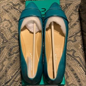 Flat shoes - Turquoise, Size 9, brand new